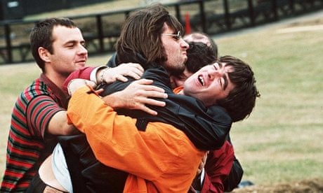 Fraternal greetings from Liam and Noel Gallagher at Knebworth in August 1996