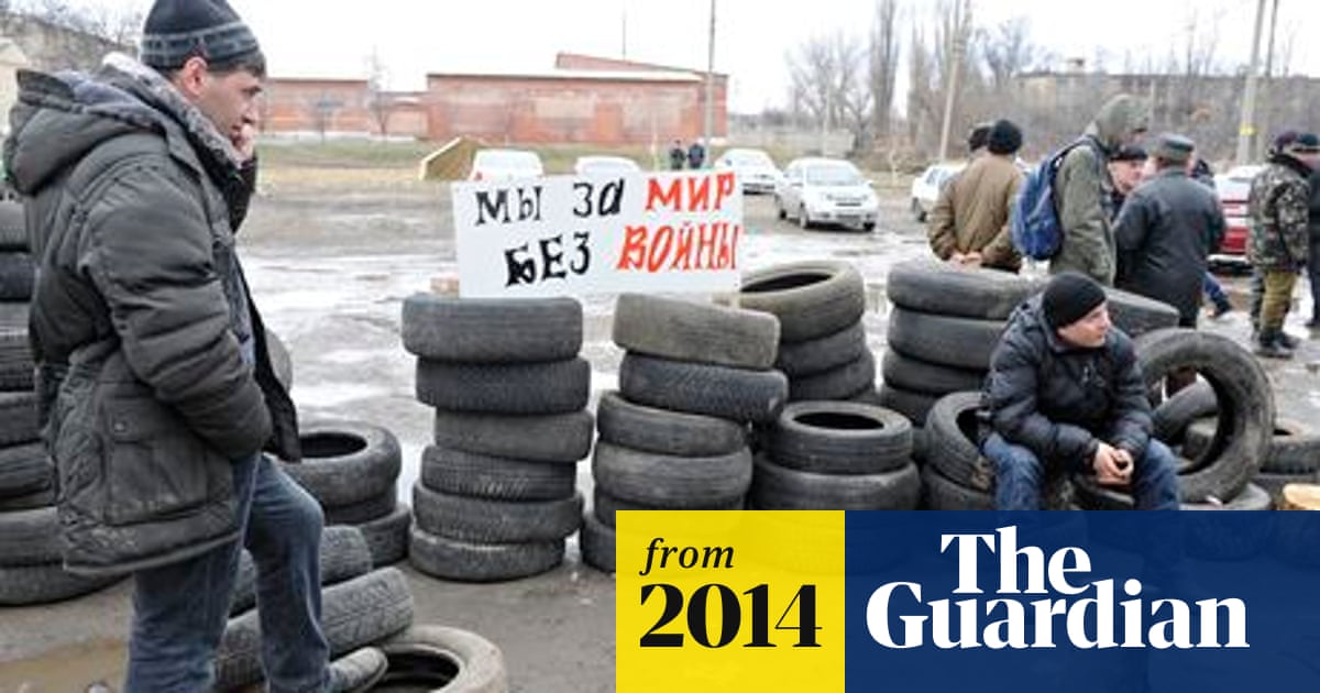 Cache Ukraine Protesters in Ukraine guard biggest weapons cache in eastern Europe ...