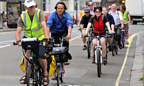 Tube strikes promts commuters to cycle to work 