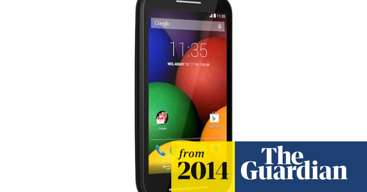 Motorola Launches Moto E Its Bargain Basement Smartphone Mobile Phones The Guardian