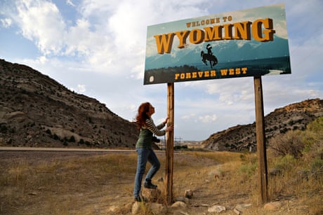 Wyoming state border sign