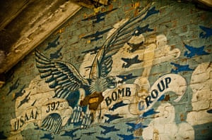 Lost USAAF art: the emblem of 392 Bomber Group