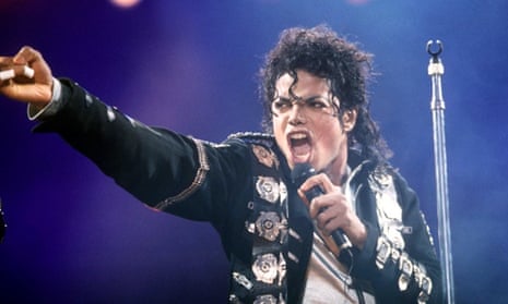 Michael Jackson not dead? Twitter account comes alive during 2016