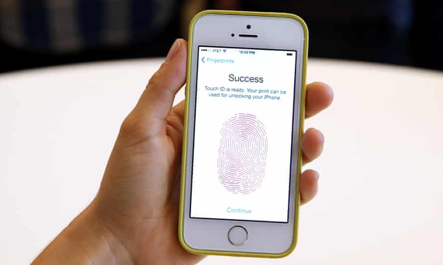 Which Is The Must Have Smartphone Of 14 So Far Smartphones The Guardian