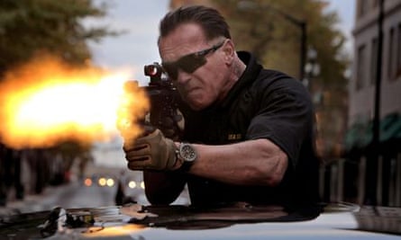 Sabotage Review Schwarzenegger Back In The Midst Of Preposterous