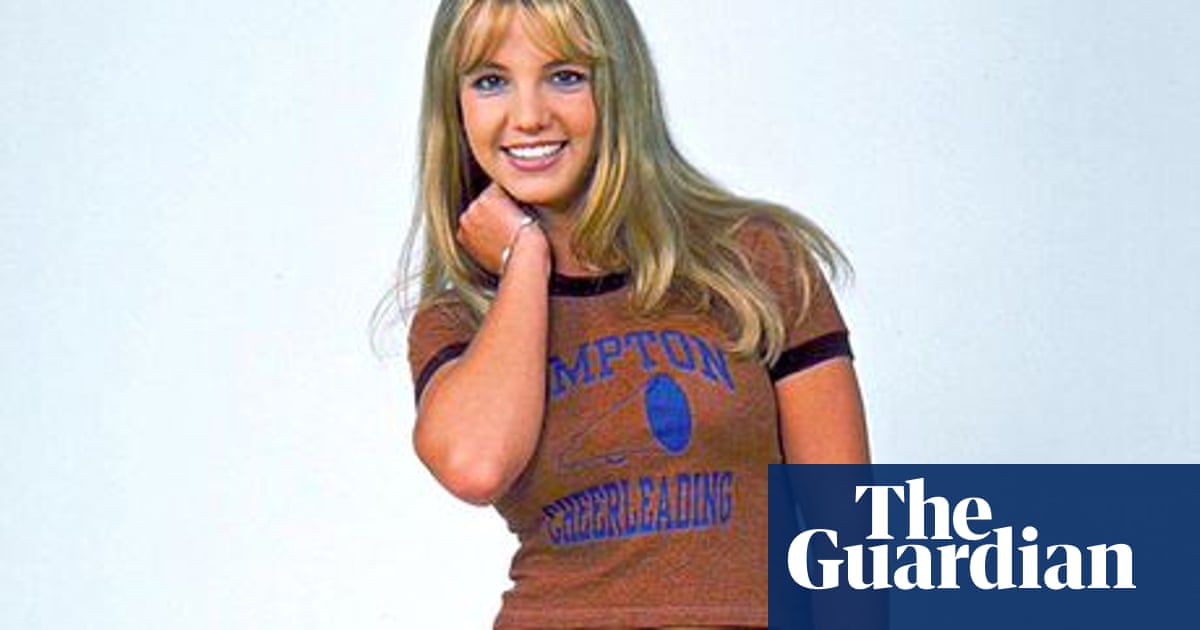 The 90s Were The Worst Decade For Fashion Do Not Revive Fashion The Guardian