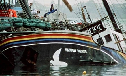 Sinking of the Greenpeace ship 'Rainbow Warrior