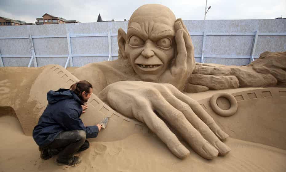 Gollum sand sculpture
