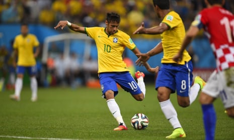 Neymar lets fly and scores the equaliser.