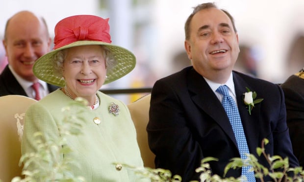 The majority of people in Scotland, as well as in England and Wales, agree that the Queen should be kept on both sides of the border in the event of Scottish independence.