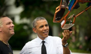 barack obama maker faire robotic giraffe