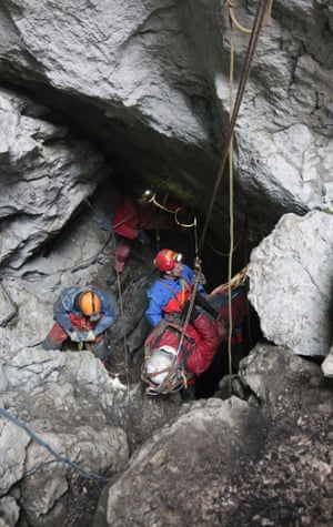 Westhauser sustained head injuries in a rock fall on 8 June while nearly 1,000 metres (3,280ft) underground in the Riesending cave system
