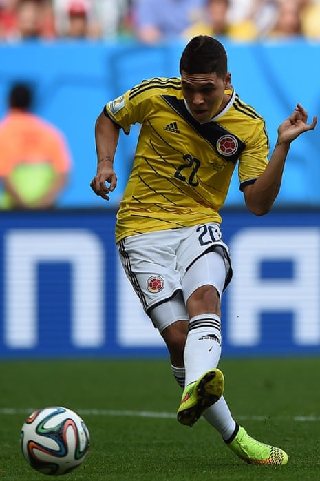 Colombia's midfielder Juan Fernando Quintero  scores the second goal against Ivory Coast.