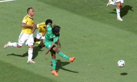 Ivory Coast's forward Gervinho scores to get his team back in the game.