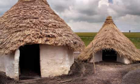 Neolithic houses at Stoneheng