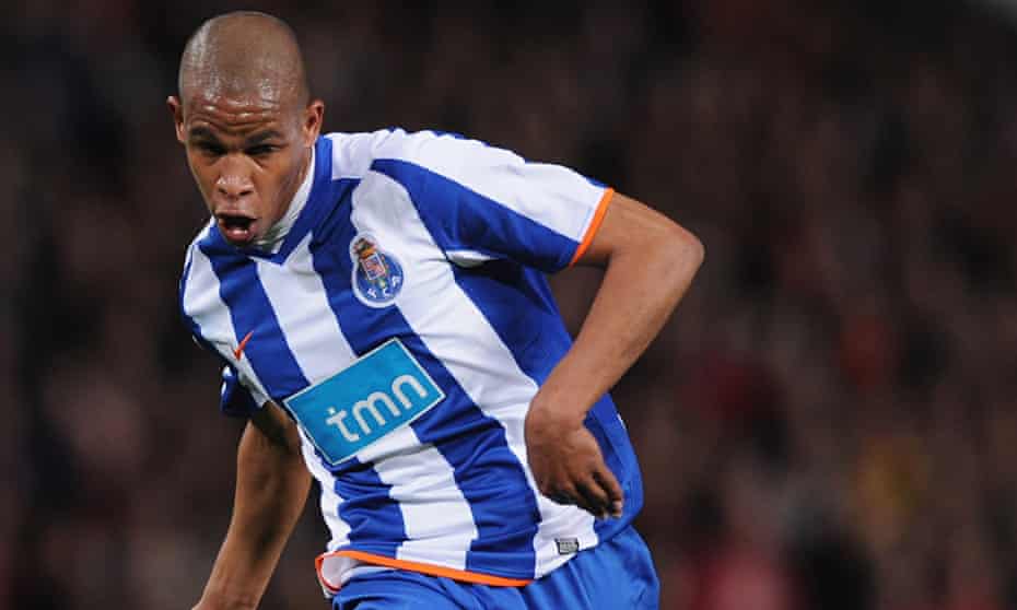 Manchester City Agree A 12m Fee For Porto S Midfielder Fernando Manchester City The Guardian Manchester City Agree A 12m Fee For Porto S Midfielder Fernando Manchester City The Guardian