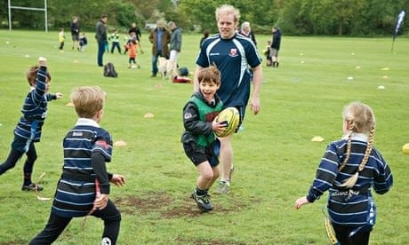 Mini-rugby players