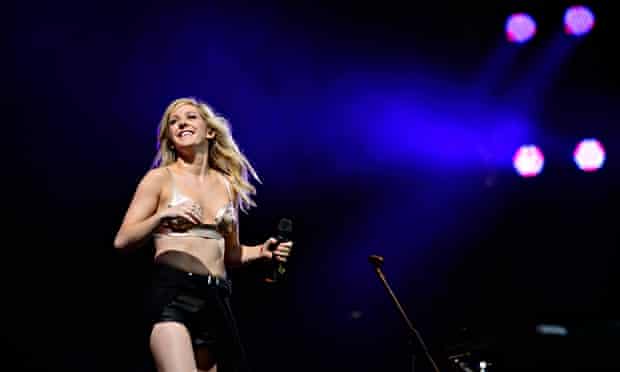Ellie Goulding at Glastonbury's Other stage