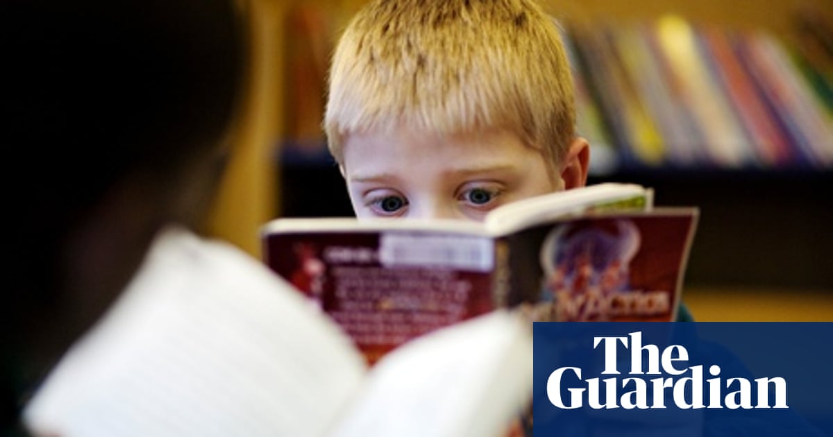 How To Encourage Students To Read For Pleasure Teachers Share Their Top Tips Teacher Network The Guardian