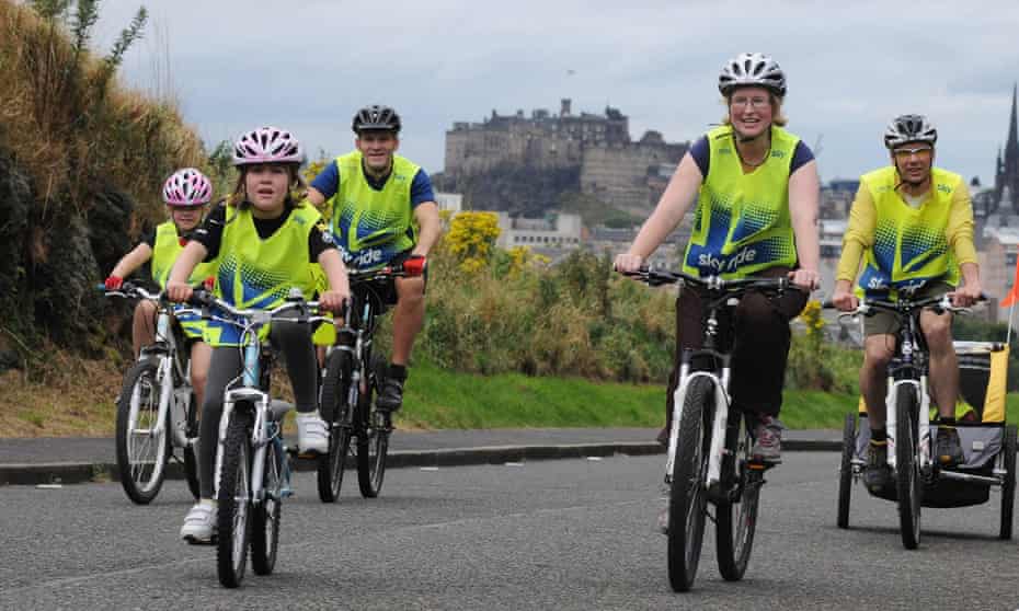 Thousands of participants enjoyed the city's finest sights at the first ever Sky Ride Edinburgh today - a free, fun, family cycling event from British Cycling, Scottish Cycling and Sky.