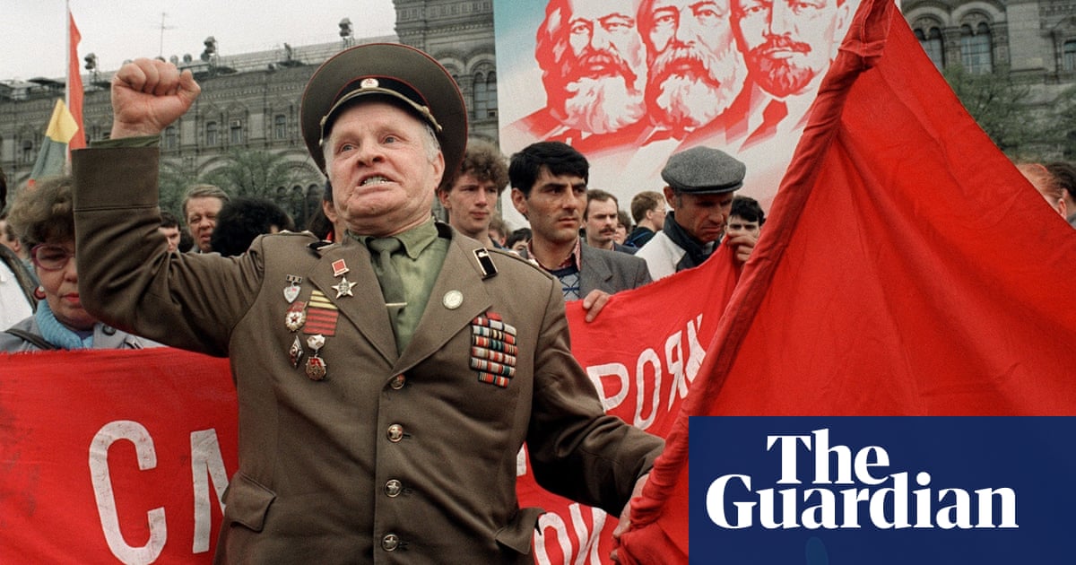 Collapse Of The Ussr In Pictures World News The Guardian Collapse Of The Ussr In Pictures World News The Guardian