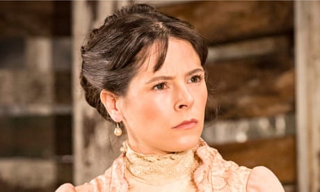 Elaine Cassidy as Anna in Fathers and Sons