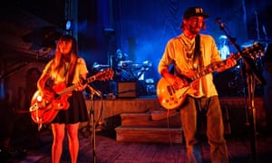 Angus Julia Stone Review The Frisson Of Non Lovers Forced To