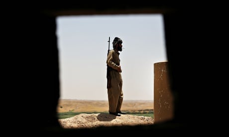 Kurdish soldier guard