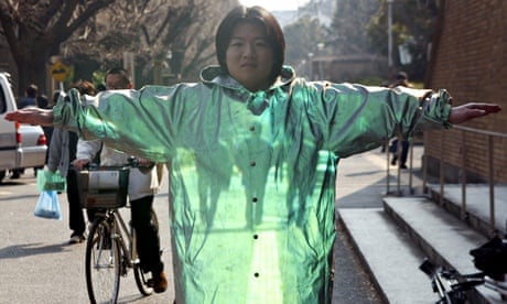 Vanishing Point: Five Ways To Become Invisible | Physics | The Guardian