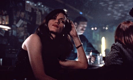 Clearly a woman who knows how to make the best of a situation … Linda Fiorentino in The Last Seducti