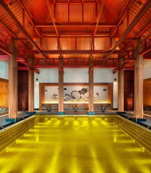 The spa pool at the St Regis Hotel in Lhasa is lined with thousands of tiles plated in gold. The pool contains therapeutic salt water constantly heated to 28-32 degrees Celsius. An indulgent treat for anyone with a thing for bling.