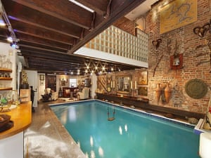 Just what every sitting room needs - a pool! This luxury mansion in Manhattan went on sale in 2011 for $10m.