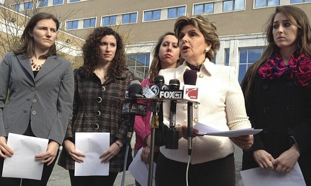 Uconn students with lawyer Gloria Allred