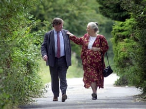 Ken, pictured here in Kent with his beloved Gillian, tried again for the leadership in 2001, only to be defeated by Iain Duncan Smith.