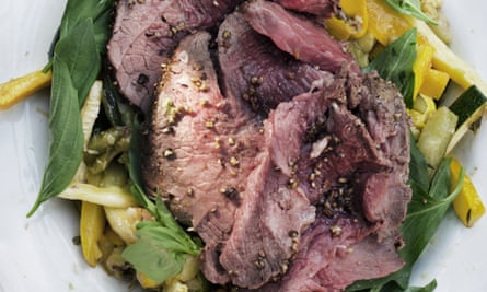 fillet of beef with basil and lemon courgettes