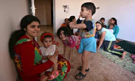 Iraqi Christians fleeing Mosul