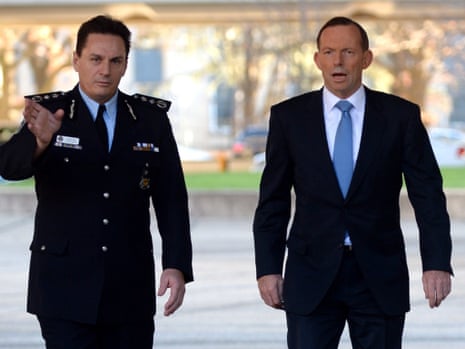 Australia sends 100 more police for MH17 mission, as rhetoric softens ...