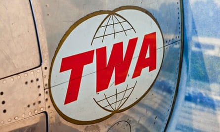 Old TWA airline logo
