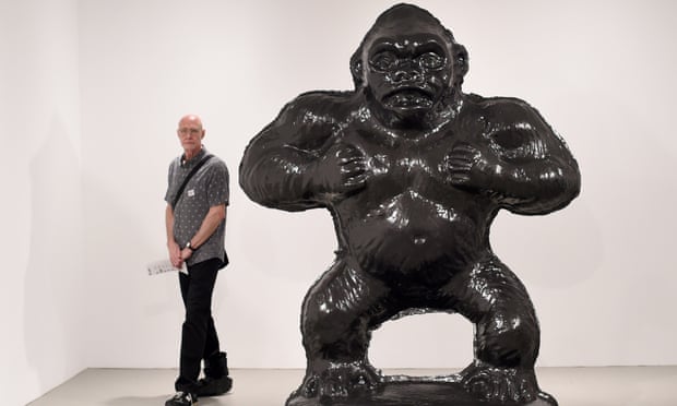 Jeff Koons Gorilla
