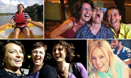 Turkish Women laugh on twitter