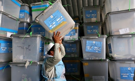 Afghan election worker