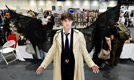 A Loncon 3 attendee dressed as Constantine