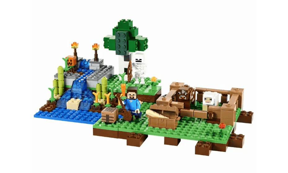 Minecraft Lego Sets The Cave And The Farm Revealed Minecraft The Guardian