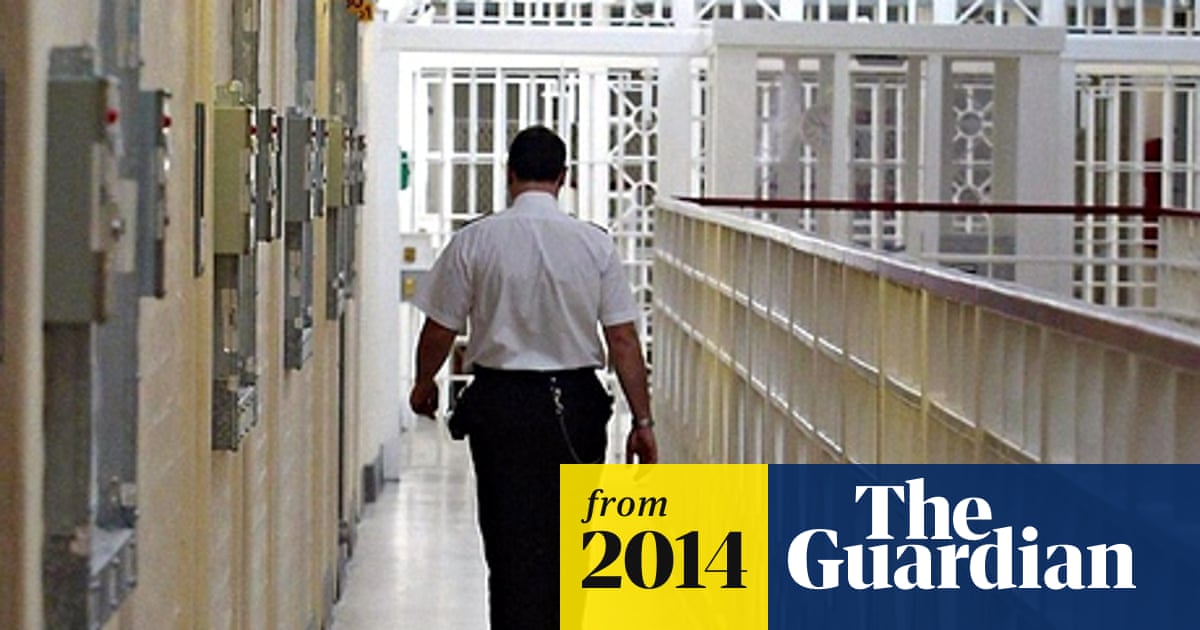 Prison lights-out policy could worsen mental health crisis, campaigners say