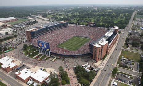 The Big House full: an impressive sight.