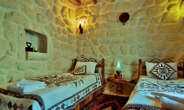 Koza cave bedroom
