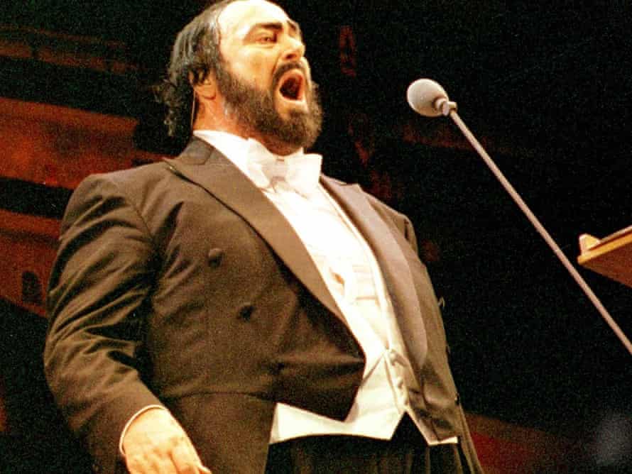 Italian tenor Luciano Pavarotti in song: studio masters can reveal his separation from the orchestra in recording.