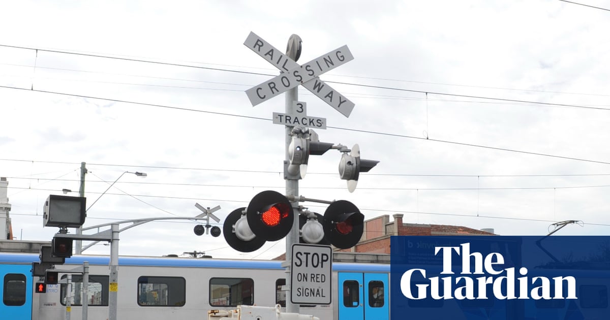 Nine People Injured In Train Crash At Level Crossing In Melbourne The Guardian Nine People Injured In Train Crash At Level Crossing In Melbourne The Guardian