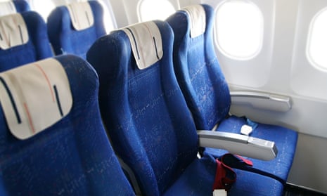 Seat rows in an aeroplane cabin
