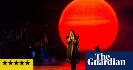 correct Verwachten Defilé Kate Bush: Before the Dawn review – a lithe grace and note-perfect vocals | Kate  Bush | The Guardian